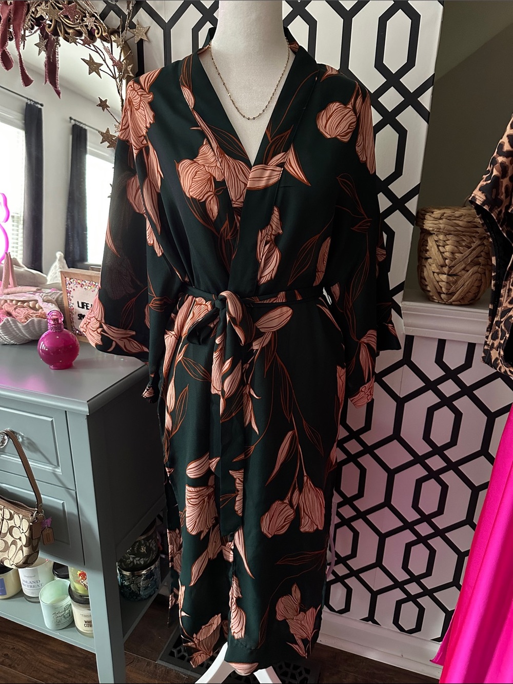a new day Kimono/Robe with Peach Floral Print and Self-Tie Waist